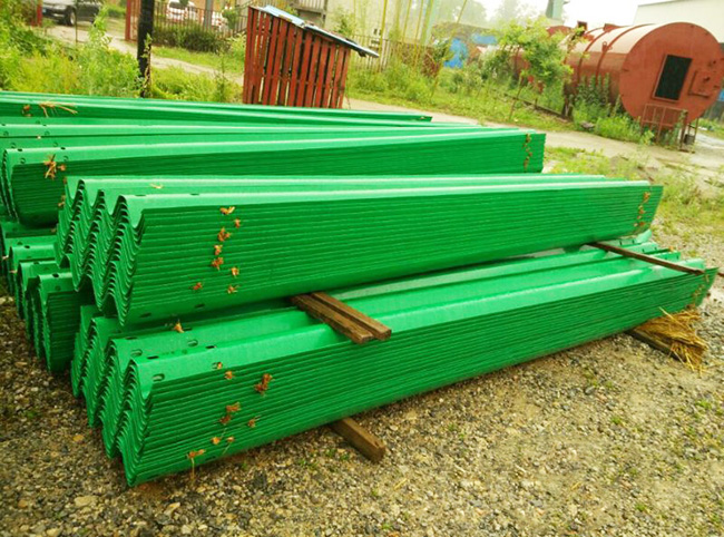 防撞护栏板 货场实景